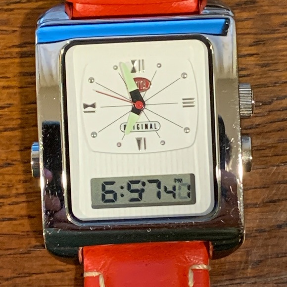Yota Original Radio Unisex Watch - Picture 1 of 15